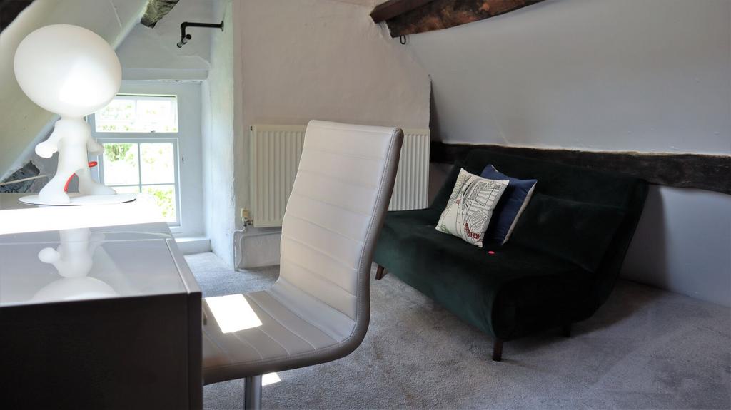 Study / Bedroom