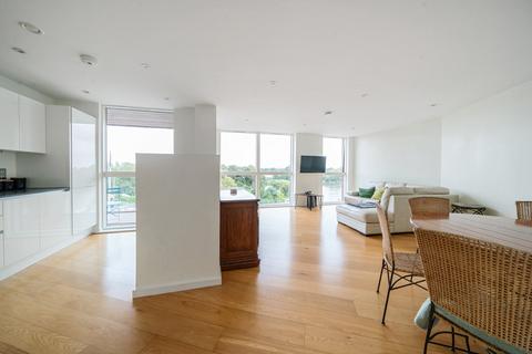 2 bedroom apartment for sale, High Street, Brentford, Middlesex