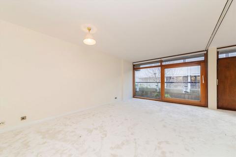 1 bedroom flat to rent, Barbican, London EC2Y