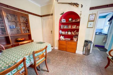 undefined, Hanworth Road, Feltham, Middlesex, TW13