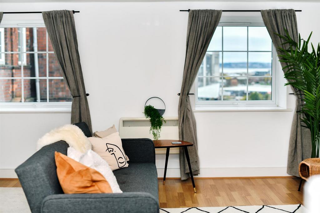 I NNOVATIONphotography-propert-airbnb-photographer-