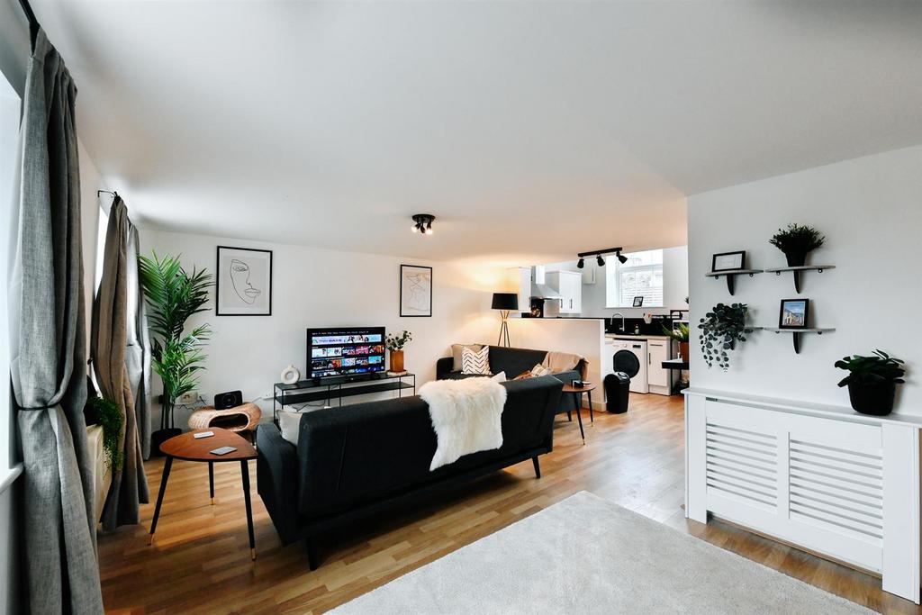 I NNOVATIONphotography-propert-airbnb-photographer-