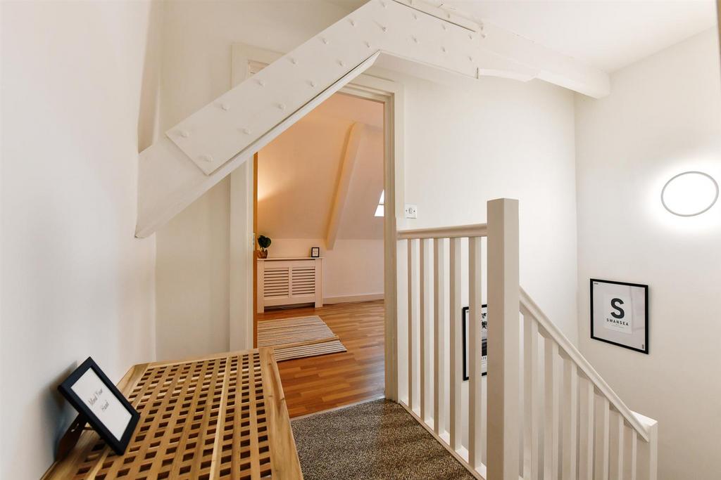 I NNOVATIONphotography-propert-airbnb-photographer-