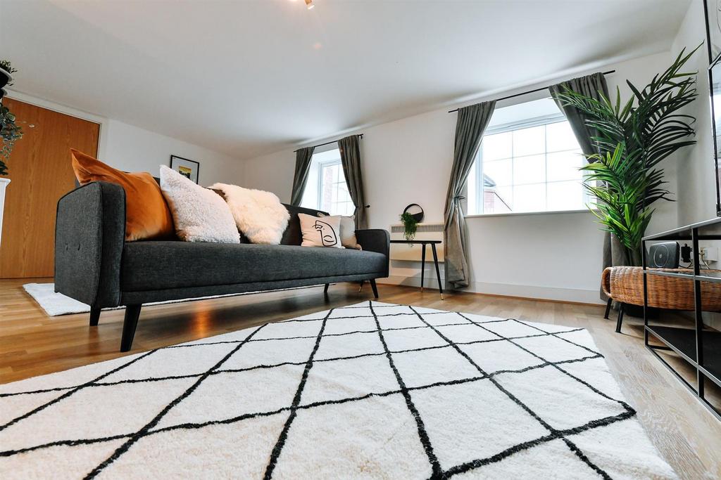 I NNOVATIONphotography-propert-airbnb-photographer-