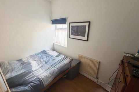 undefined, Derwent Road, Ealing, W5 4TN