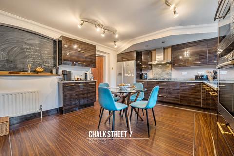 undefined, Wayside Avenue, Hornchurch, RM12