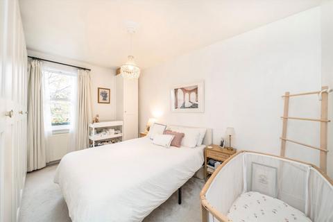2 bedroom flat to rent, Ivydale Road, London SE15