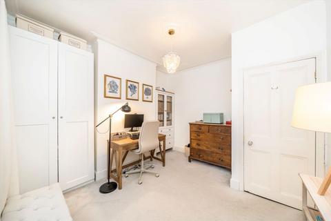 2 bedroom flat to rent, Ivydale Road, London SE15