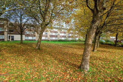 undefined, Waveney, Hemel Hempstead, HP2
