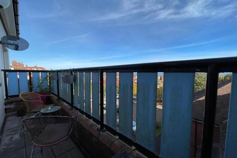 2 bedroom apartment for sale, Filey Road, Scarborough YO11