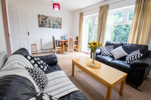 5 bedroom house to rent, Mead Way, Canterbury, Kent