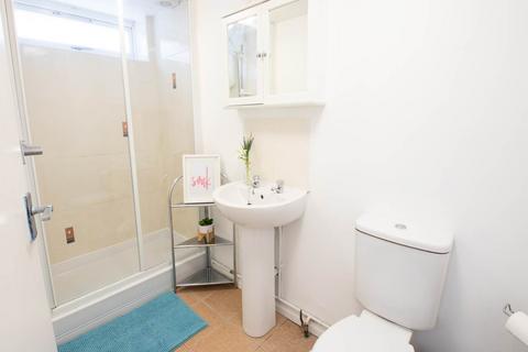 5 bedroom house to rent, St Michaels Place, Canterbury, Kent
