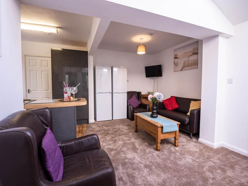 21crowngardens stude