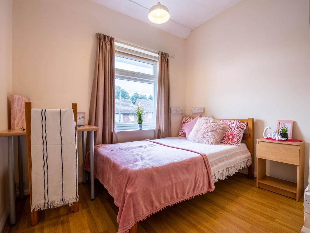 56 Hillside Avenue C