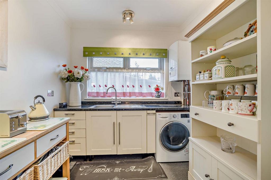 8670488-interior09-800.jpg