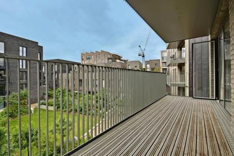 3 bedroom apartment for sale, Durham Wharf Drive, Brentford