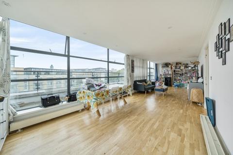 undefined, Point Wharf Lane, Brentford
