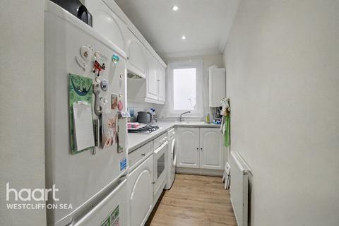 1 bedroom flat for sale, Preston Road, WESTCLIFF-ON-SEA