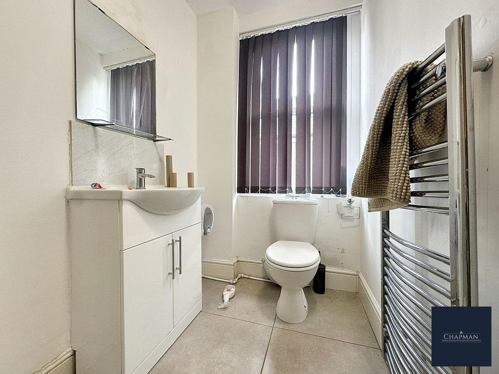 Shower room x 2