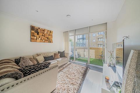 undefined, Frazer Nash Close, Isleworth, Middlesex