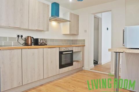 6 bedroom house to rent, Bedford Street, Cathays, Cardiff
