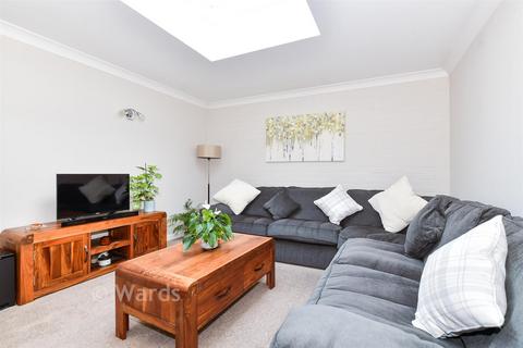 3 bedroom semi-detached bungalow for sale, Longfield Place, Maidstone, Kent