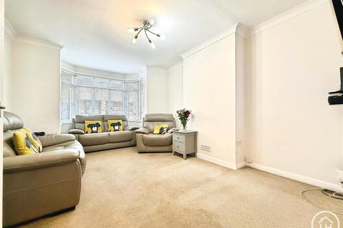 3 bedroom detached bungalow for sale, Key Street, Sittingbourne