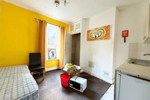 undefined, High Town Road, Luton, Bedfordshire, LU2 0DN