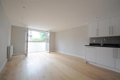 undefined, Chapel Street, Surrey GU1