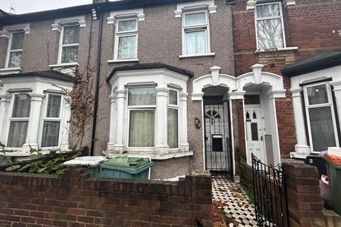 undefined, Hall Road, LONDON E6