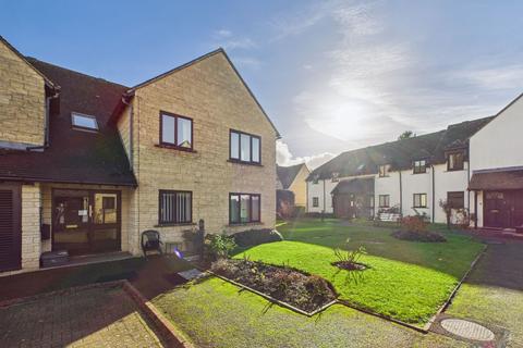 2 bedroom ground floor flat for sale, Pegasus Court, Cheltenham GL54