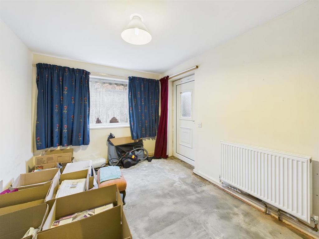 Bedroom: