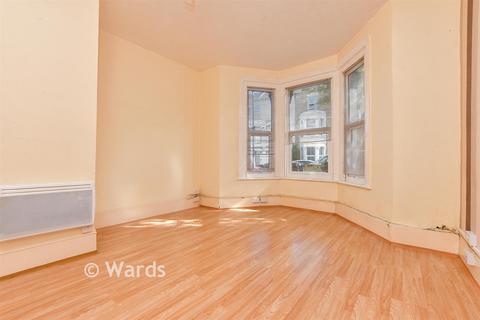 6 bedroom terraced house for sale, Gordon Road, Margate, Kent