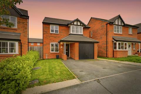 3 bedroom detached house for sale, Taylor Road, Wistaston, Crewe