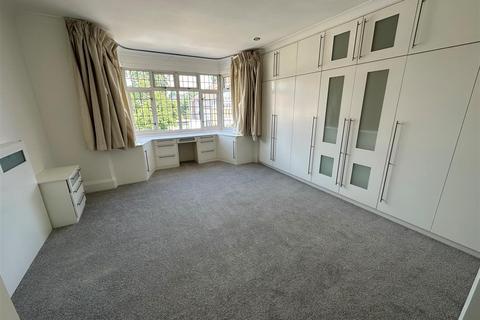undefined, Penshurst Gardens, Edgware