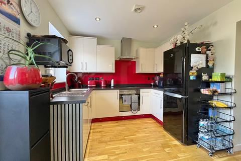 3 bedroom link detached house for sale, Browne Willis Close, Bletchley, Milton Keynes, MK2