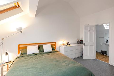 2 bedroom apartment to rent, Primezone Mews, Crouch End, London, N8