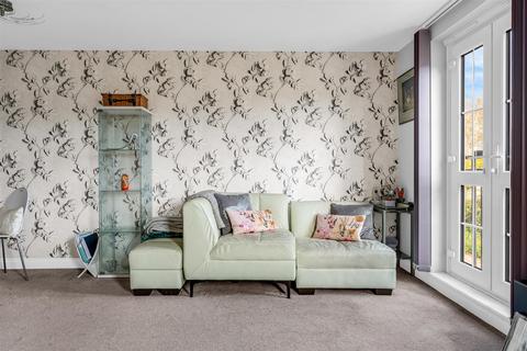 2 bedroom apartment for sale, Stants View, Hertford SG13