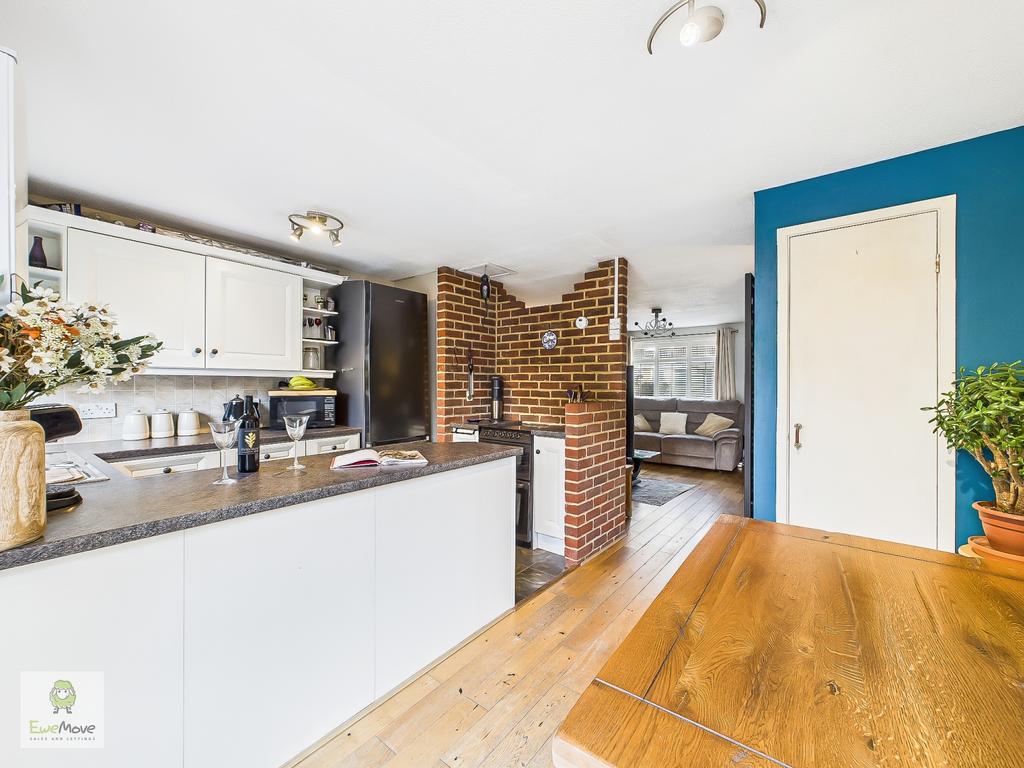 Dining Room Into Kitchen