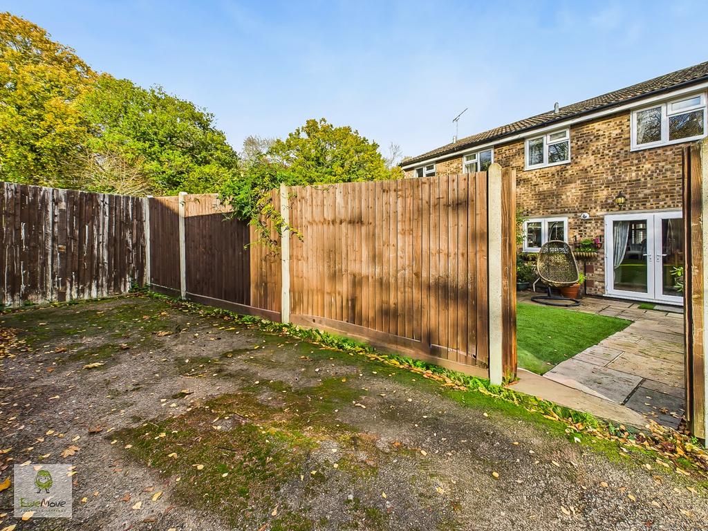Parking And Gated Garden Access