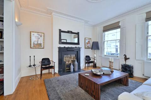 undefined, Chalcot Crescent, Primrose Hill, London NW1