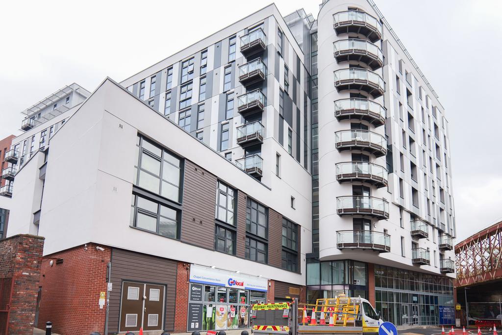 2 bedroom flat for sale