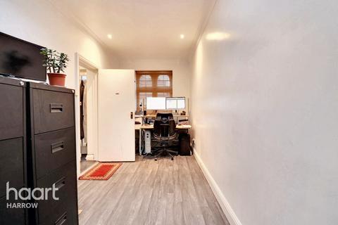 undefined, Grange Avenue, Stanmore