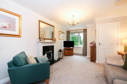 2 bedroom semi-detached house for sale, Irvine Way, York