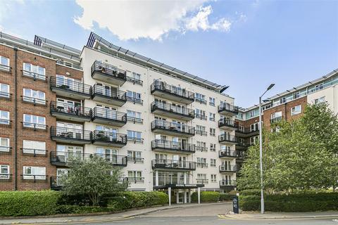1 bedroom flat to rent, Seven Kings Way, Kingston Upon Thames KT2