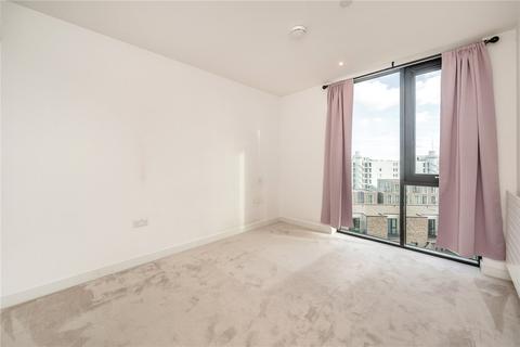 2 bedroom apartment for sale, Masthead House, Royal Wharf E16