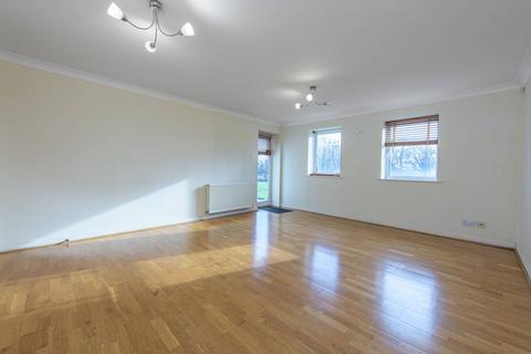 undefined, Sparkford Gardens, Friern Barnet, London, N11