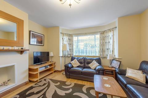 undefined, Friern Park, North Finchley, London, N12