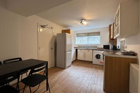 undefined, Thurmond Crescent, Winchester, SO22