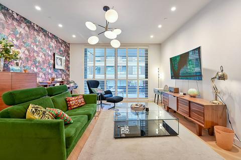 Wood Crescent, White City, LONDON, W12